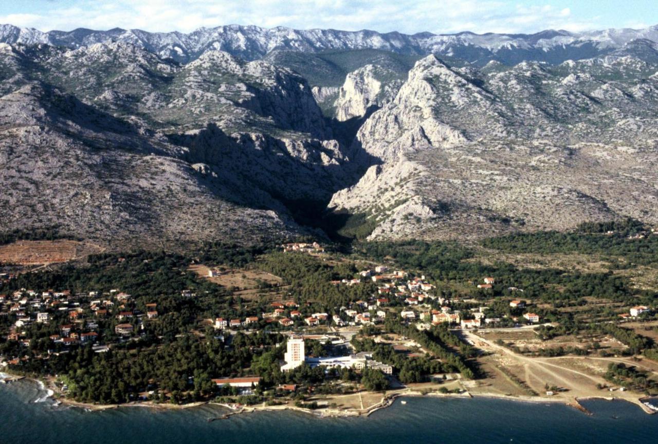Apartmani Sekana Starigrad Paklenica Esterno foto